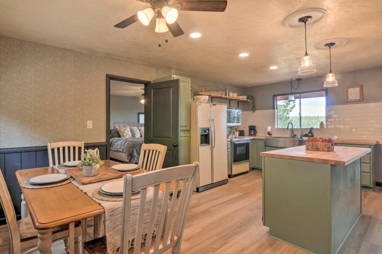 Pet-Friendly Duck Creek Village Retreat With Deck! 외부 사진
