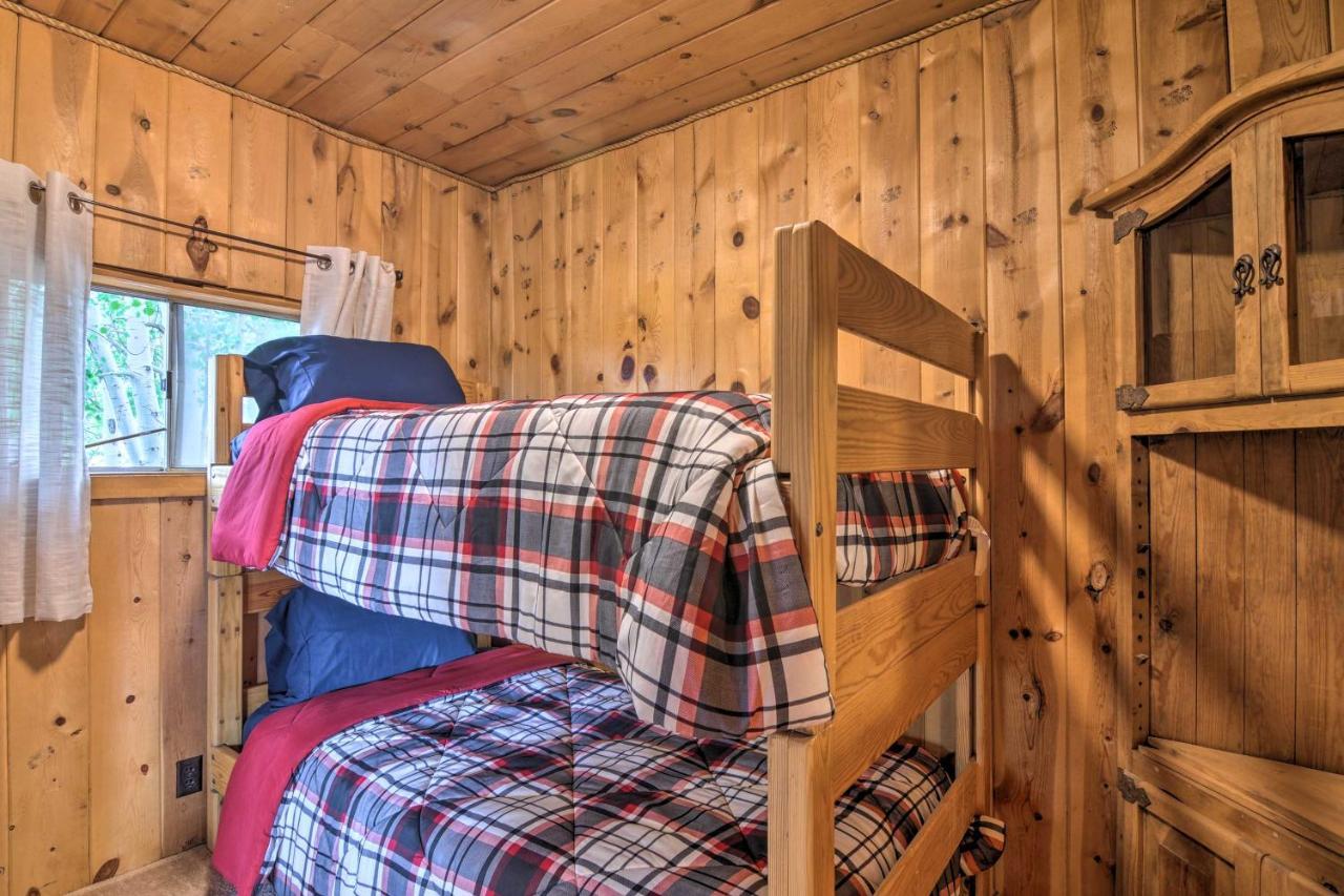 Pet-Friendly Duck Creek Village Retreat With Deck! 외부 사진