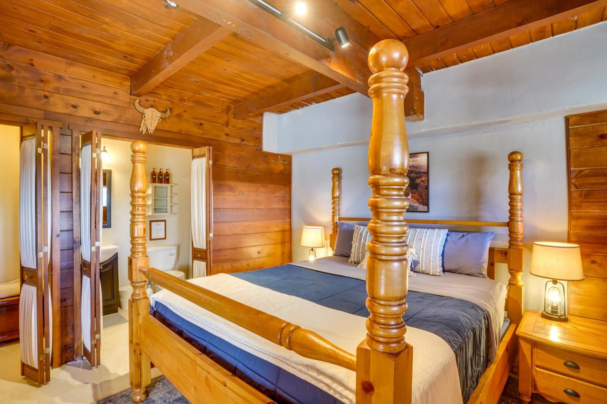 Pet-Friendly Duck Creek Village Retreat With Deck! 외부 사진